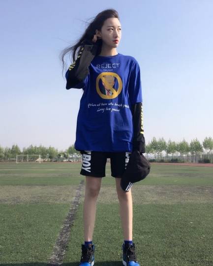 曾经这些鞋穿在脚下我没有珍惜，现在我跪着也找不回来了