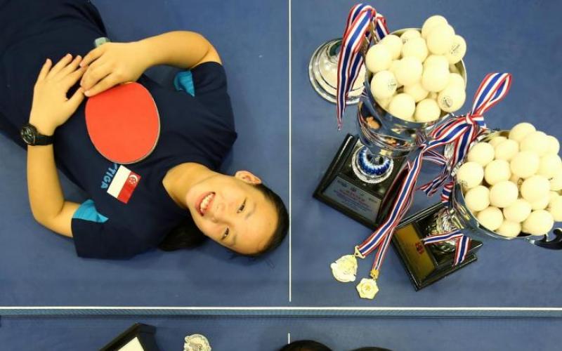 周靖祎舒麟茜再度包办少乒国际赛冠亚军