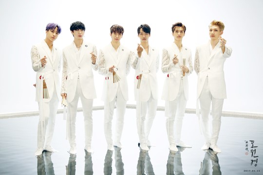 「VIXX」「盘点」170517名！不！虚！传！美丽温暖且神秘莫测的《桃源境》MV拍摄现场