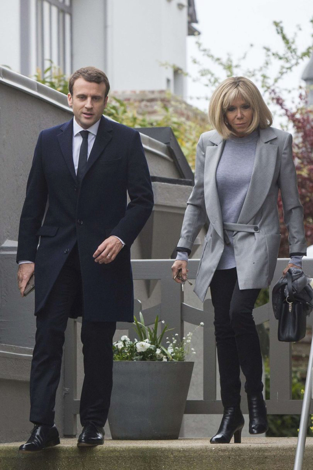 39岁总统帅小伙儿和64岁第一夫人来了！这一种“人生赢家”的人生……