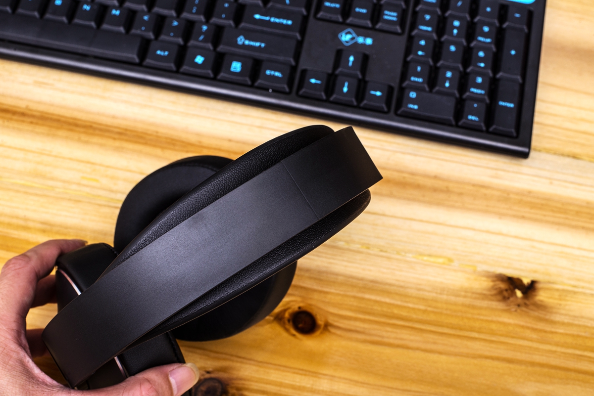 飞利浦shp8000与shp9000对比,飞利浦shp5000能玩吃鸡吗