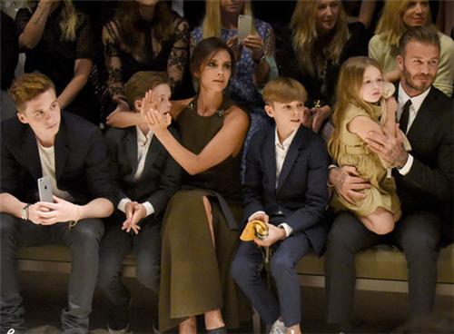 论“重女轻男”我只服贝克汉姆，看他家的三个儿子都成了摆！设！