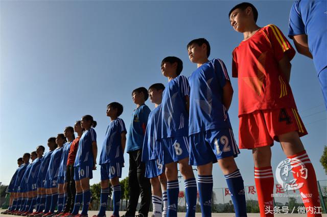 山里娃娃的足球梦原版,大山孩子足球梦