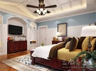 吃饭爱出汗睡觉爱出汗是什么原因,一动就出汗晚上睡觉也出汗咋回事