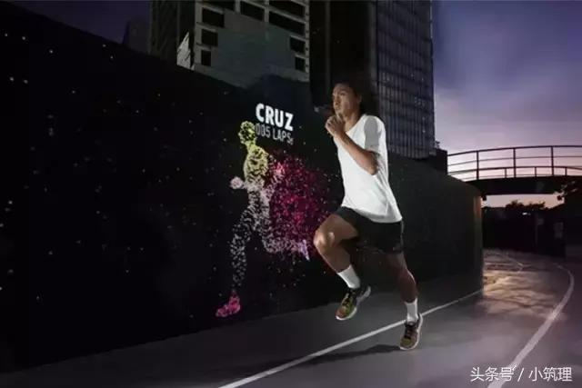 nike和led跑道,nike又一款破碎感的鞋