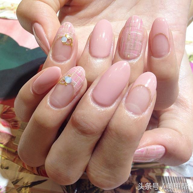 肤色不同会怎么样,肤色不同对比