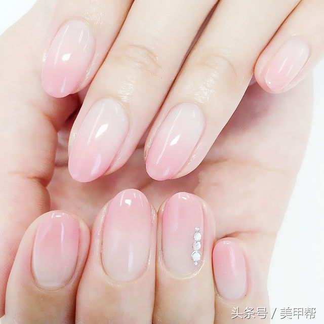 肤色不同会怎么样,肤色不同对比