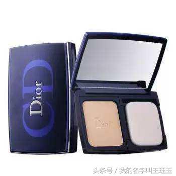 出门可以不带手机不带钱,出门可以带化妆品吗