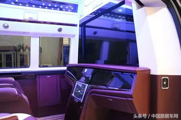 最新款gmc商务房车,gmcsavana房车顶配