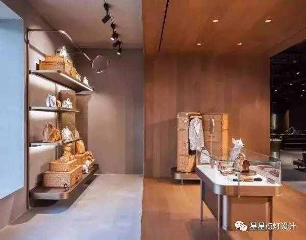 mcm官方旗舰店官包,mcm旗舰店是真的吗