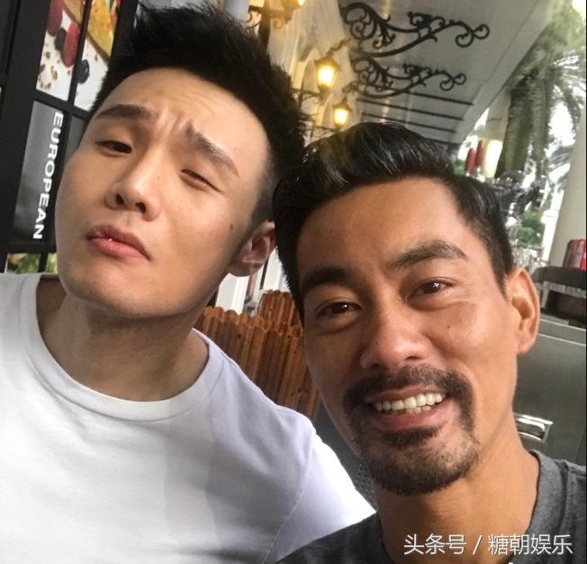 少林足球星爷陈国坤杀青,陈国坤和周星驰的少林足球电影