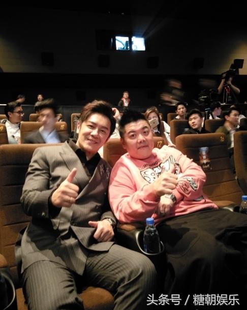 少林足球星爷陈国坤杀青,陈国坤和周星驰的少林足球电影