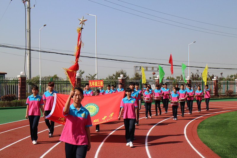 淡村初中校园文化展示暨“家校联谊”会