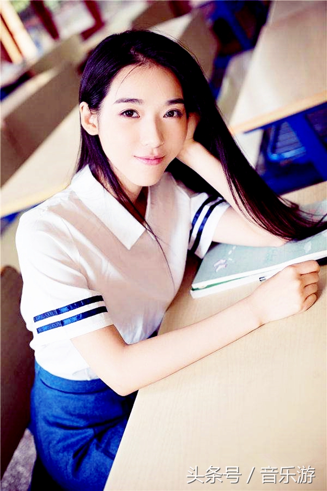 吐娱乐｜她是《思美人》里的田姬，这组美照要媲美陈都灵了