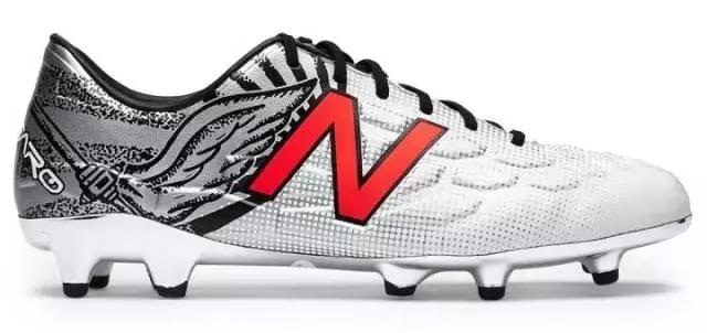 他们都穿什么球鞋,他们都穿什么鞋