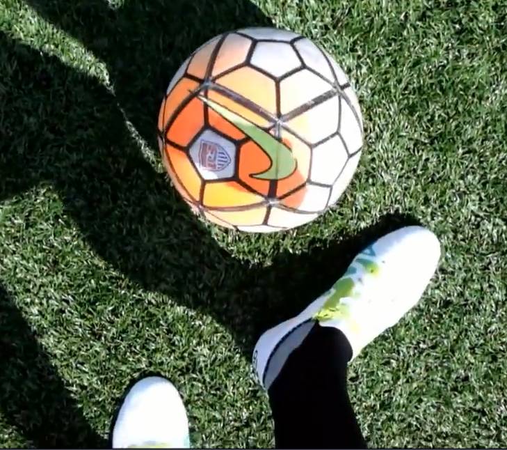 足球盘带速度慢怎么办,足球控球和盘带的区别