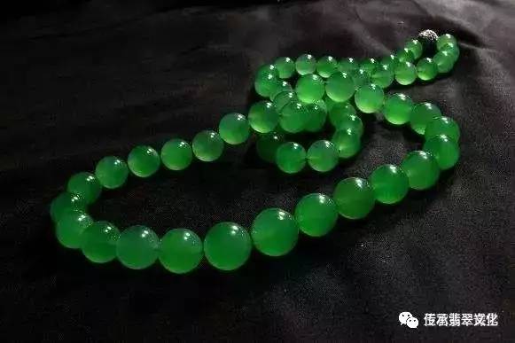 玉手串需要保养吗,玉石手串容易摔坏么