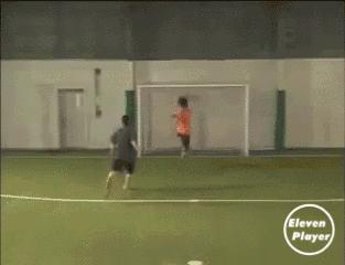 新手变向过人技巧足球,88种足球过人方法