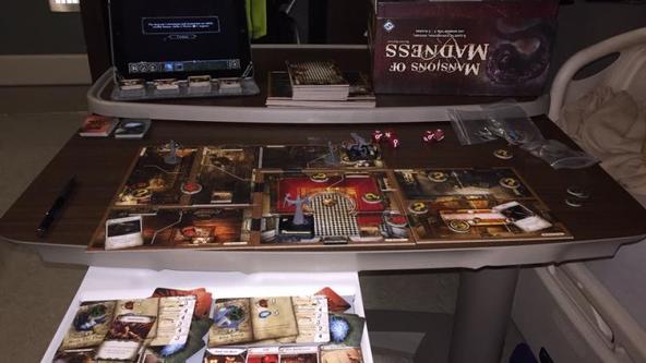 老婆车祸成植物人昏迷,老婆出车祸伤了头脑现在喜怒无常