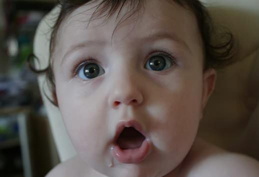 宝宝爱流口水是因为积食吗,宝宝爱流口水是脾虚么