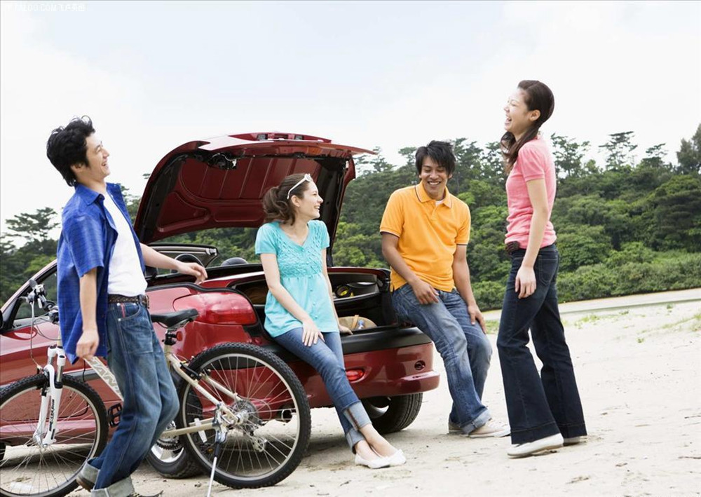 刚出来工作买奔驰,以租代购买汽车关注事项