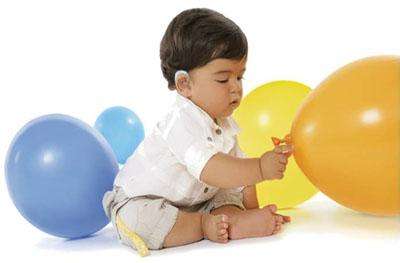 吓宝宝对宝宝有什么影响,小孩打疫苗会致聋吗