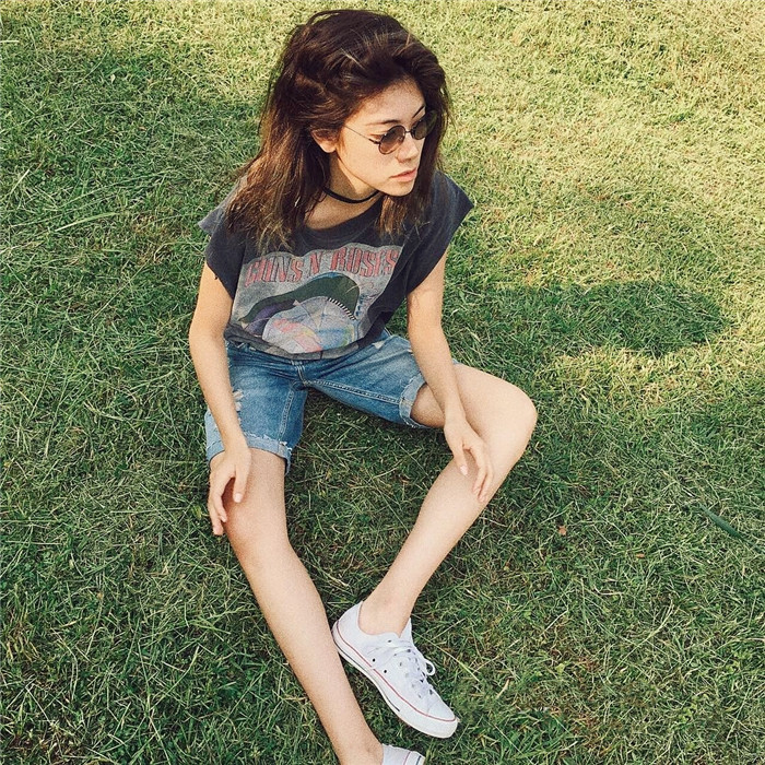 大白t穿搭春季 (白小t官方卫衣)