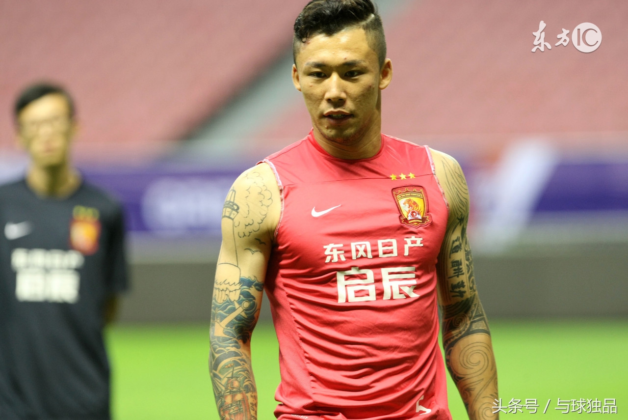 张琳芃纹身介绍,张琳芃为啥这么多纹身