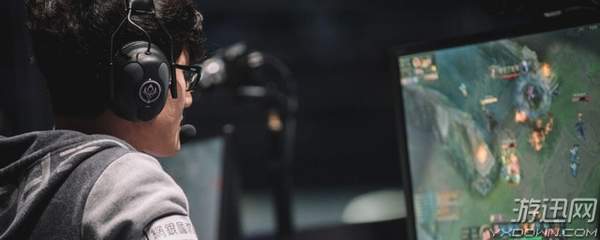 实况足球2018都有哪些内容,实况足球2018官方网站