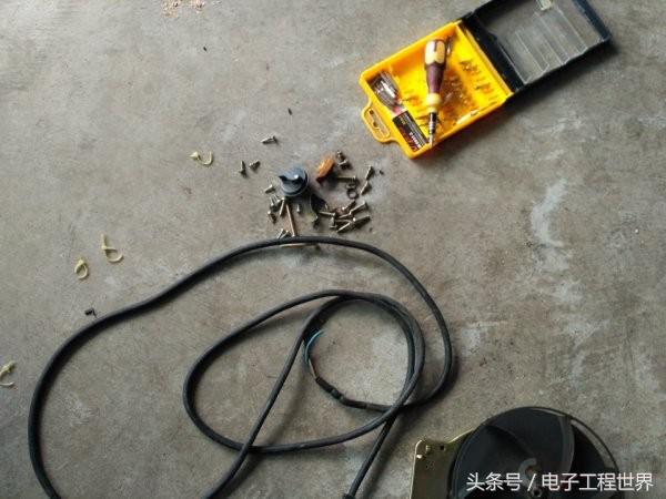 电暖风机拆解视频教程,500瓦以下的暖风机拆解