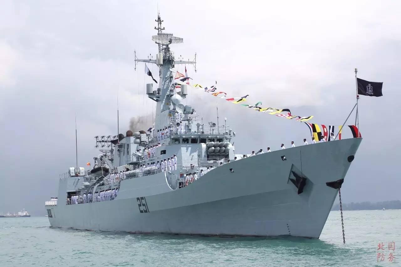 日本参加海上阅兵的军舰叫什么 (海上阅兵日本军舰)