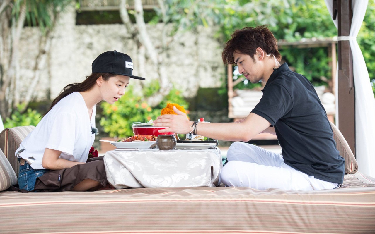 江疏影娜扎现场互相吐槽猝不及防,娜扎井柏然花少