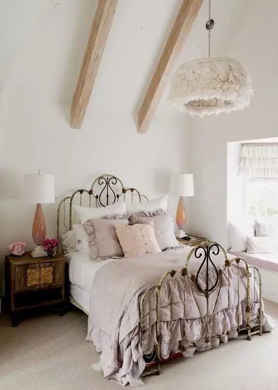 实用卧室灯,卧室灯推荐什么样的省电