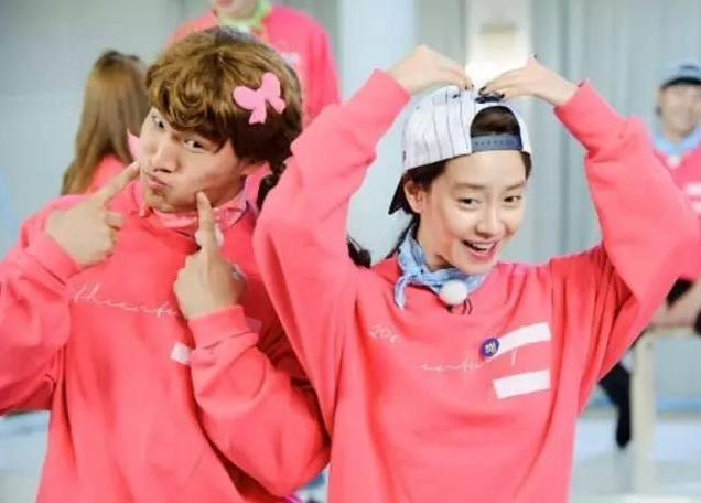 白雪公主和美人鱼公主结婚游戏,能在游戏里结婚生孩子的游戏