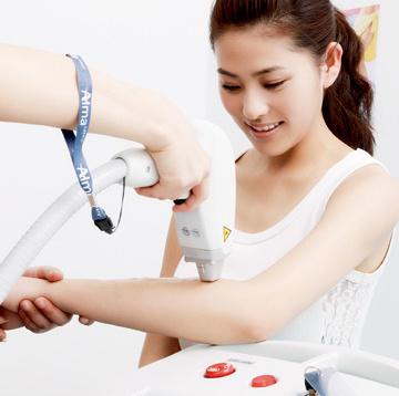 S庆熙美*联学**合办学：激光美容全新的美容培训课程