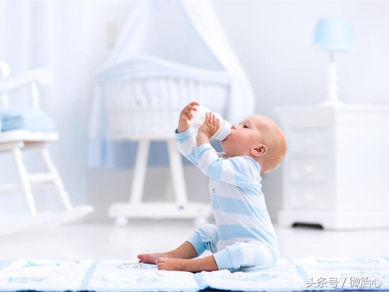 宝宝长期厌奶会引起发育迟缓吗,厌奶期的宝宝如何引导