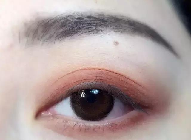 眼影盘推荐网红爆款日常妆,今年火爆的网红眼影盘你有吗