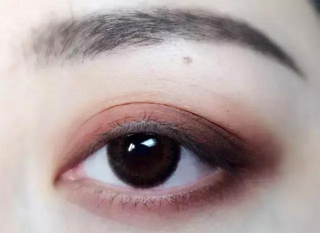 眼影盘推荐网红爆款日常妆,今年火爆的网红眼影盘你有吗