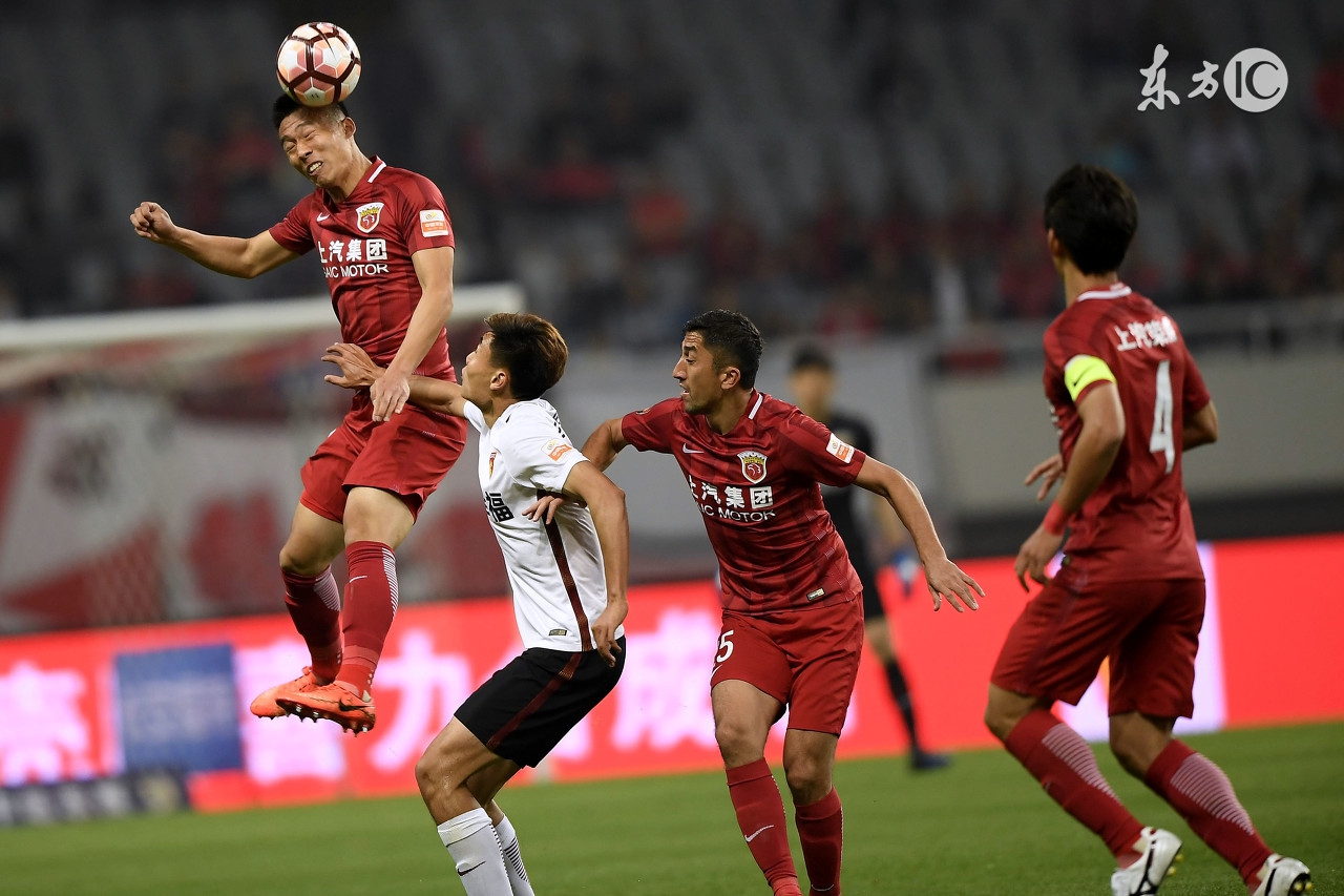 他们4个都是93年出生，如今成了上港队的主力