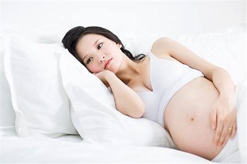 孕期变丑应该关注什么,孕晚期变丑对胎儿有影响吗