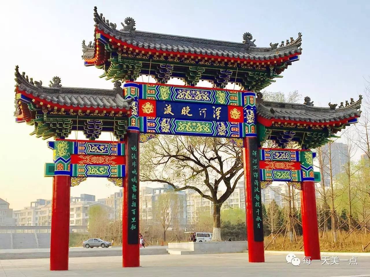 沈阳浑河边骑行夜景,浑河漫步道自行车