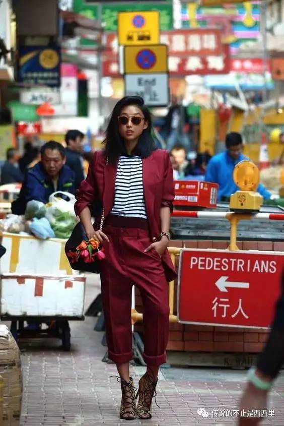 欢乐颂里面的红色外套,欢乐颂礼盒装