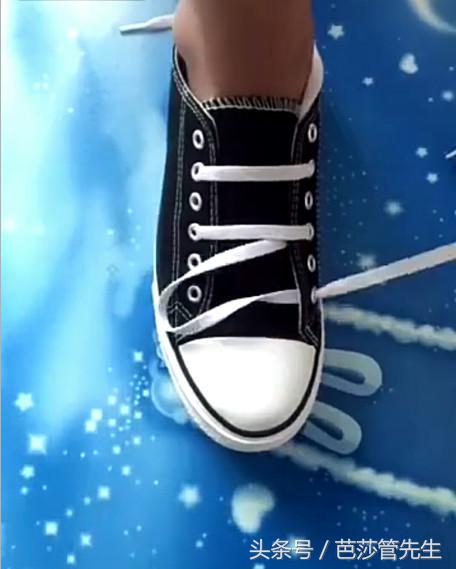 帆布鞋好看花式鞋带系法,帆布鞋也能走出高姿态
