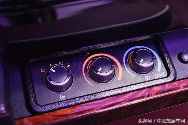 最新款gmc商务房车,gmcsavana房车顶配