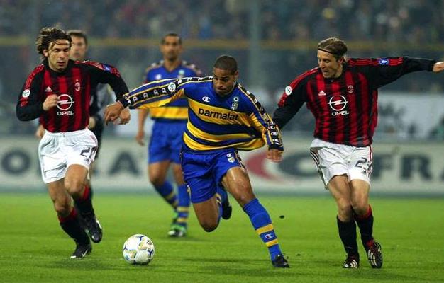 巴西足球巨星死,去世的巴西足球传奇巨星