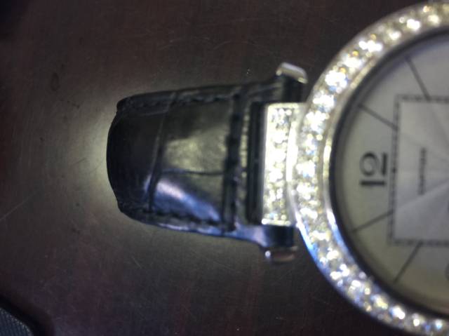 手表进水起雾了,手表进水怎么办最快最有效