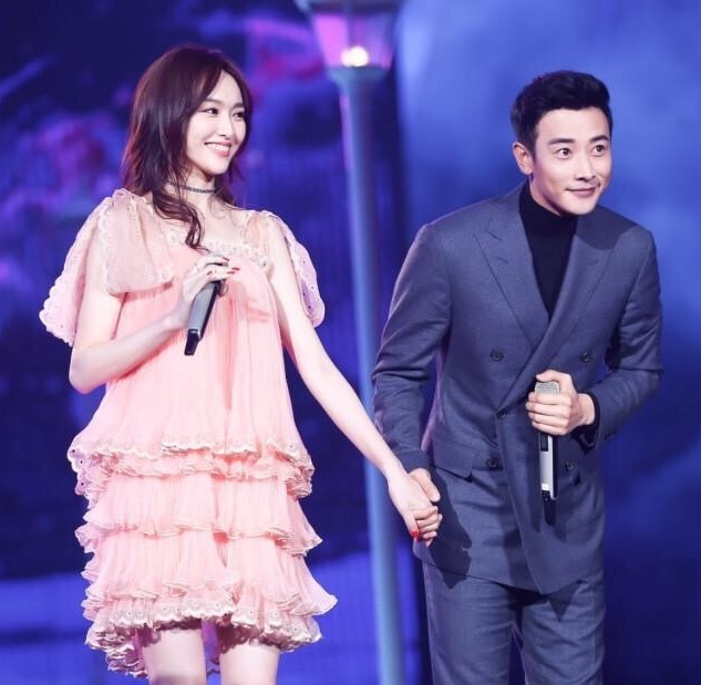 一条连衣裙让你免去搭配的烦恼,一条连衣裙穿一个夏天