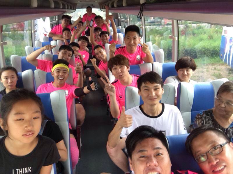 刀剑玫瑰！草根中一支快乐小球队~