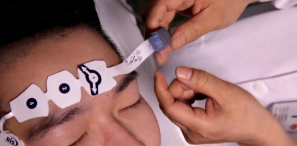 吸入笑气气体有什么危害,笑气的化学成分及其危害