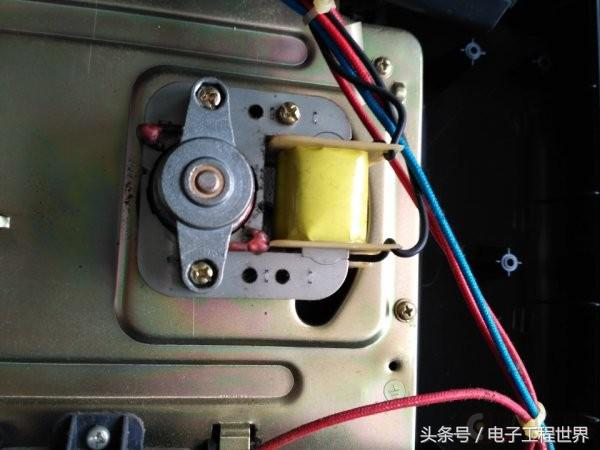 电暖风机拆解视频教程,500瓦以下的暖风机拆解